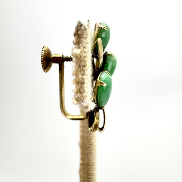 Antique 14k Yellow Gold Jade Earrings Pear Shape Leaf Branch Design Screw Backs - Picture 4 of 10